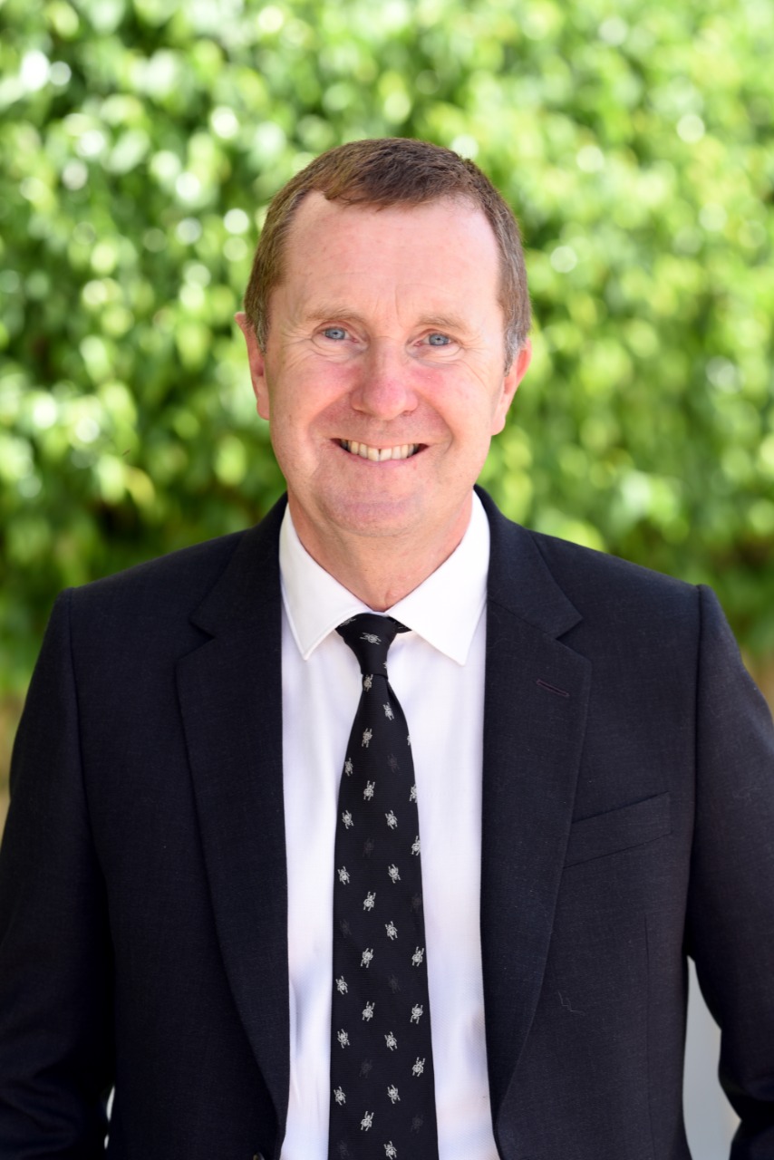 Chris Hansen Economics Tutor in Salford